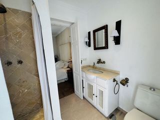 Casa adosada en alquiler en Lomas de Marbella Club - Puente Romano en Marbella