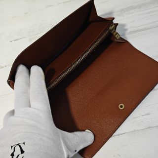 Cartera Louis Vuitton Marrón y Dorada