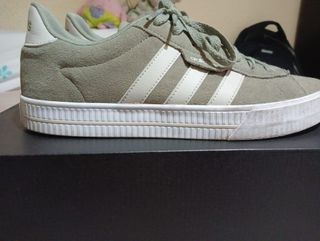 Zapatillas Adidas Daily 3.0 GRIS VERDOSO