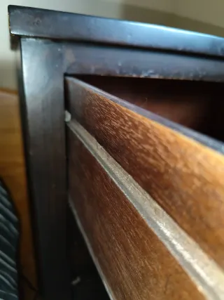 Cajonera de madera oscura 5 cajones