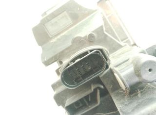 Skoda 22396372 5e1941015e faro izq octavia 2.0 tdi