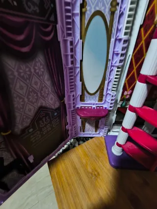 Casa de muñecas Frozen , maletín transportable