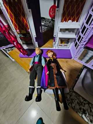 Casa de muñecas Frozen , maletín transportable