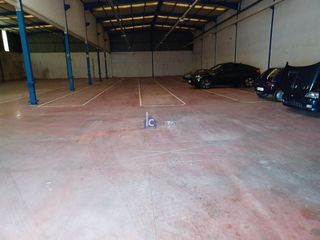 Nave industrial en venta en San Cibrao das Viñas