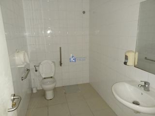 Nave industrial en venta en San Cibrao das Viñas