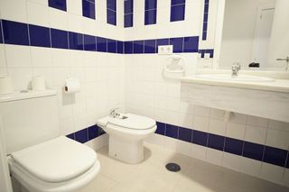 Edificio en venta en Guadalupe (Cáceres)