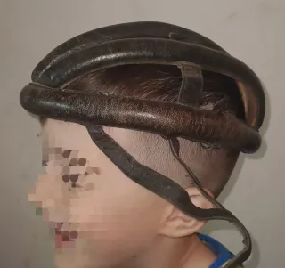 Casco Antiguo Cuero Chichonera ciclismo antiguo