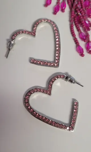 Lote de Joyas: Pendientes y Relojes