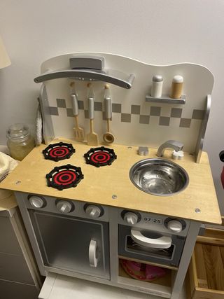 Cocina de madera New Classic Toys