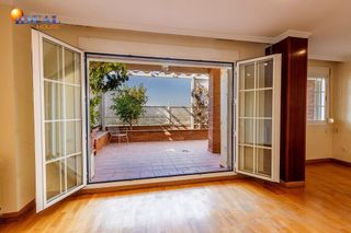 Casa adosada en venta en Bola de Oro - Serrallo en Granada