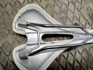 Sillín de Bici Blanco Body Geometry specialized