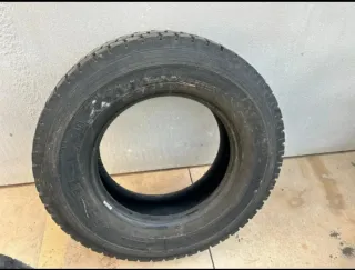 Neumáticos Camión 265/70 R19.5 (3 unidades)