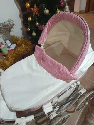 Carro de muñecas reborn rosa