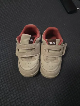 Zapatillas Fila Respetuosas Talla 22