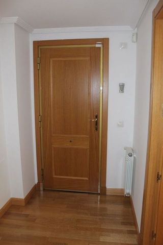 Piso en alquiler en Peñagrande en Madrid