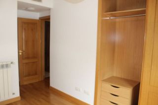 Piso en alquiler en Peñagrande en Madrid