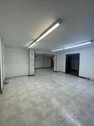 Local comercial en venta en Puerto Chico en Santander