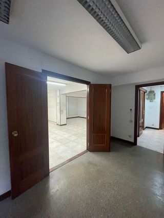 Local comercial en venta en Puerto Chico en Santander