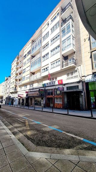 Local comercial en venta en Puerto Chico en Santander