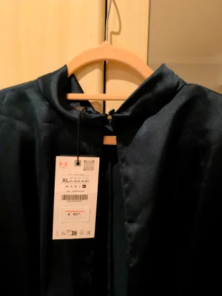 Vestido Zara Negro Plumas