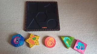 Puzzle Djeco piezas geométricas animales