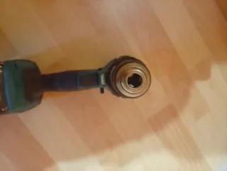 Taladro Atornillador Makita  sin batería