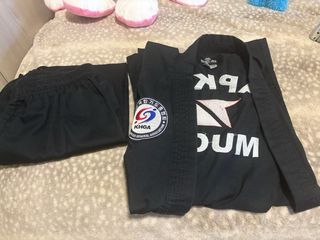 Kimono Hapkido Niñ@ Negro/Rojo