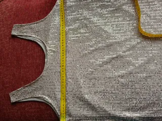 Camiseta dorada lentejuelas