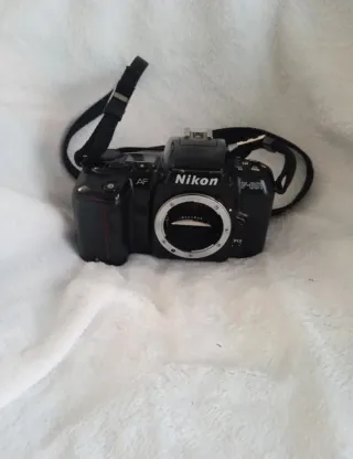 Cámara Nikon F-601 AF