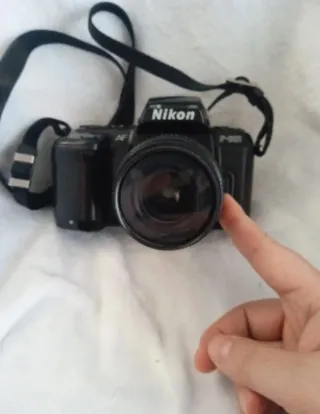 Cámara Nikon F-601 AF