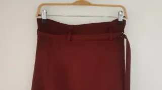 Falda larga con abertura