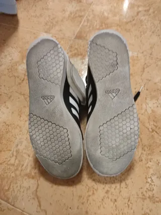 Adidas Halterofilia Power Perfect Tokyo.