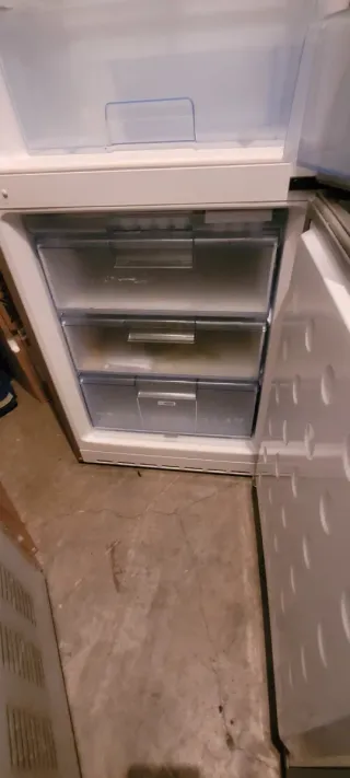 Nevera Balay con avería, vendo piezas