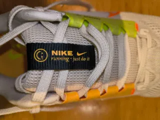 Zapatillas Nike Pegasus 40 Talla 42.5