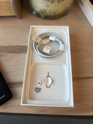 iPhone 14 128GB Rojo