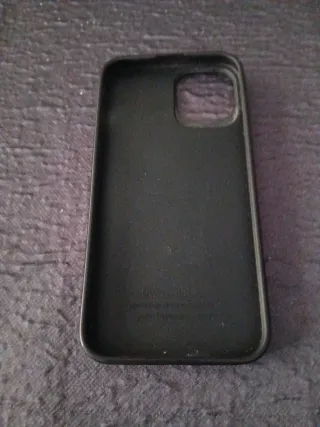 Funda Balenciaga para iPhone 14