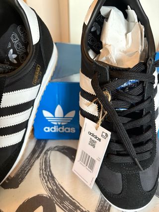 Zapatillas Adidas SL 72 Negras y Blancas