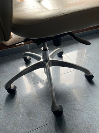 Silla de escritorio vintage color salvia