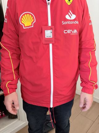 Chaqueta Ferrari F1 Cortavientos Roja