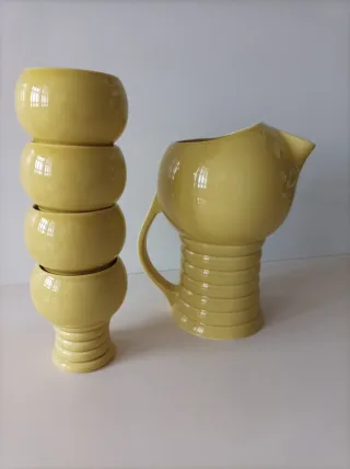 Jarra y 4 vasos Capeans diseño