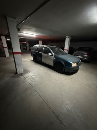Volkswagen Golf 2003