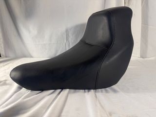 HARLEY-DAVIDSON 2018-2025 Softail M8 Asiento origi