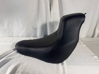 HARLEY-DAVIDSON 2018-2025 Softail M8 Asiento origi