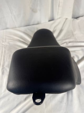 HARLEY-DAVIDSON 2018-2025 Softail M8 Asiento origi