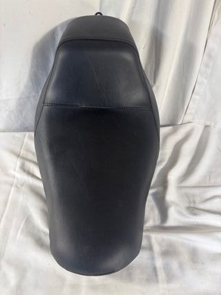 HARLEY-DAVIDSON 2018-2025 Softail M8 Asiento origi