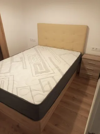 Canapés y colchones nuevos