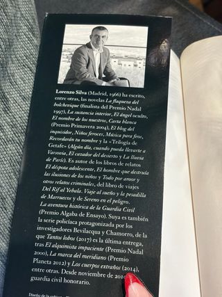 “Lejos del corazón” – Lorenzo Silva