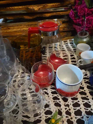 Lote copas, chupitos, tetera y tazas