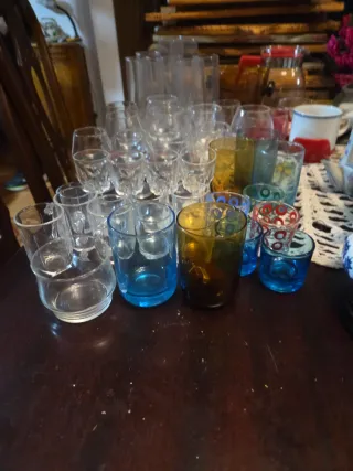 Lote copas, chupitos, tetera y tazas