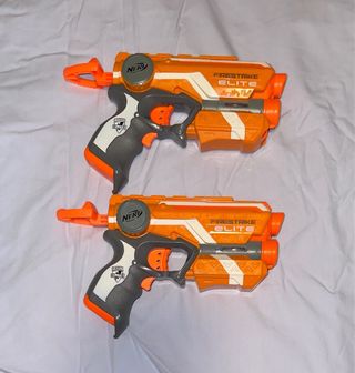 Conjunto 2 Pistolas Nerf, 1 Escopeta y 7 Balas